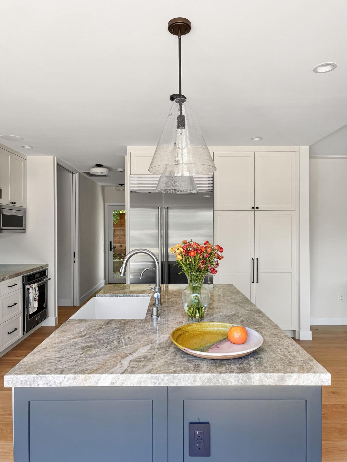 Built-In Breakfast Nook Ideas Perfect for Bay Area Homes