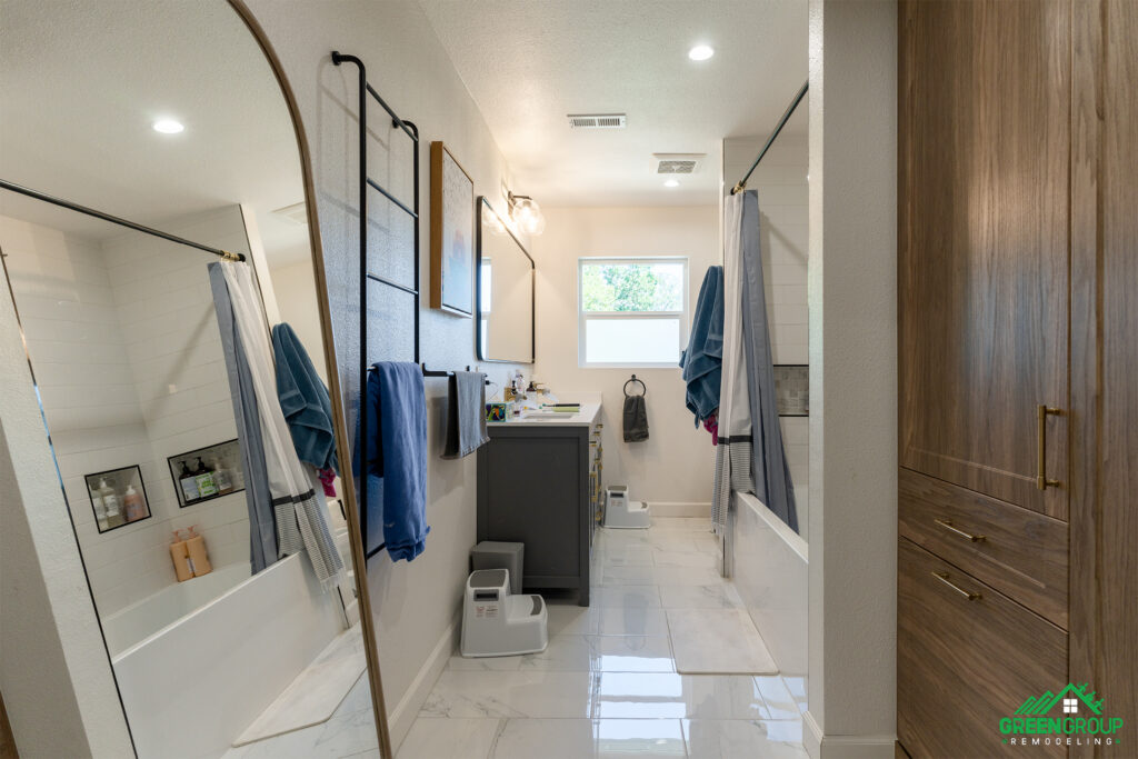 batroom_remodel_064