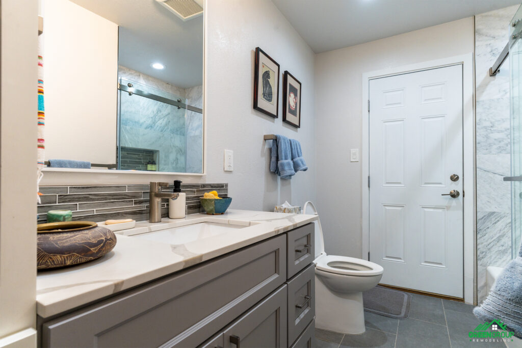 batroom_remodel_078